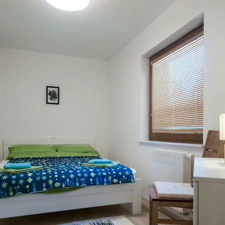 Apartma Veverica Appartamento *