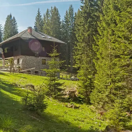Apartma Veverica Appartamento