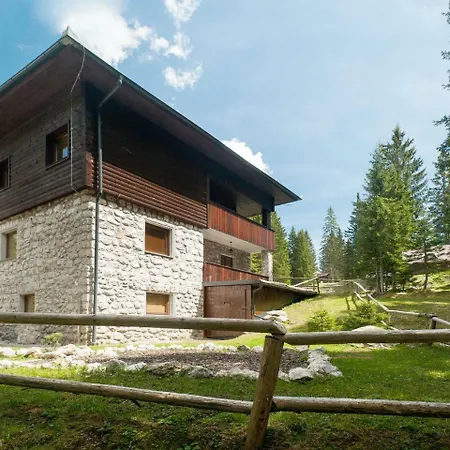 Apartment Apartma Veverica Goreljek